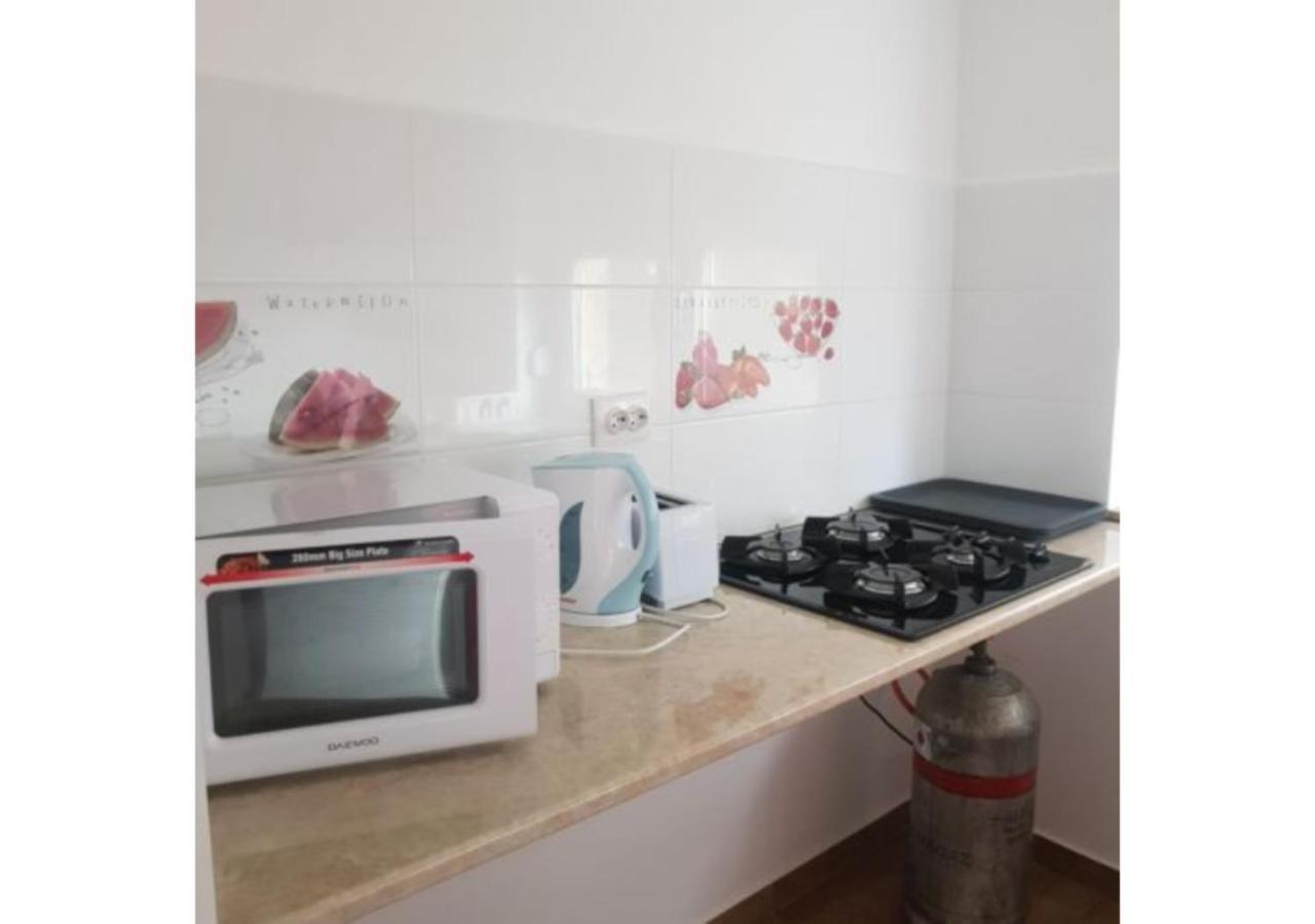 Forras Vendeghaz Apartment Tata Exterior photo